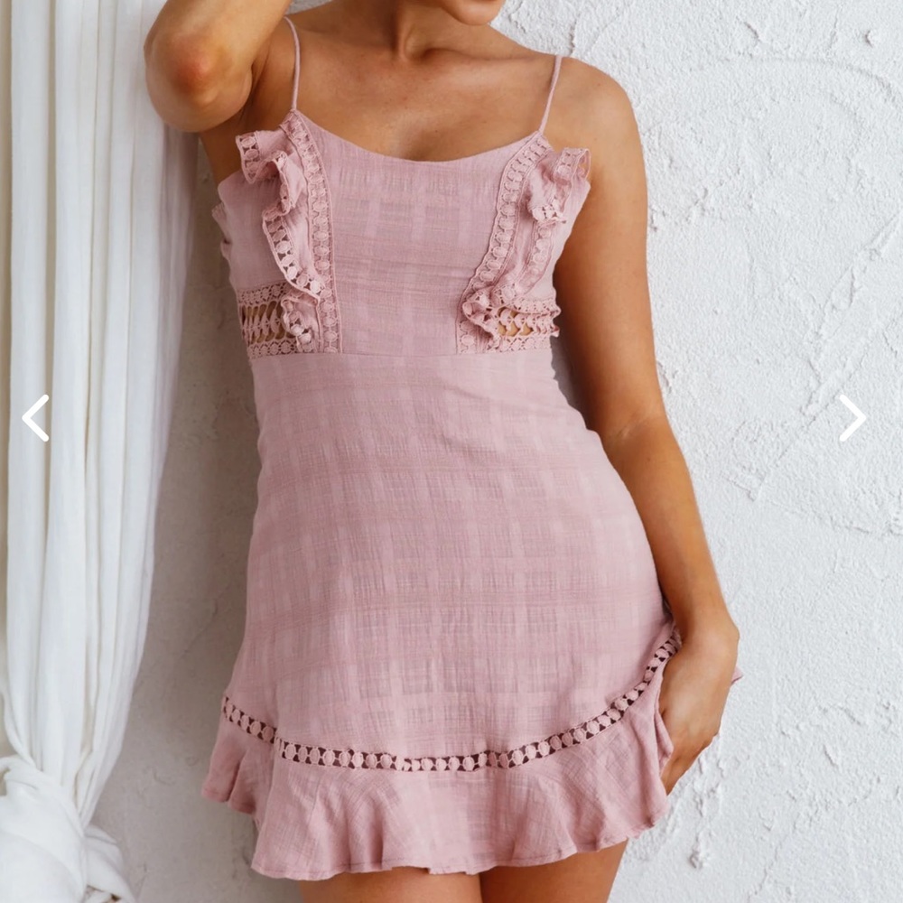 Selfie Leslie | Royale Lace Trim Dress